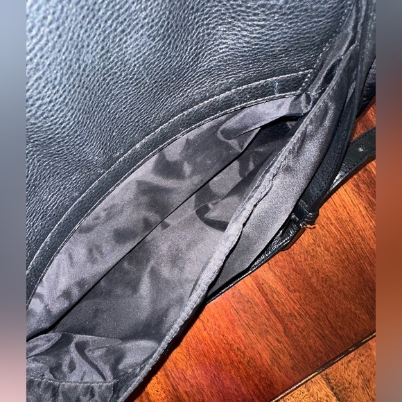 Tory Burch Thea Leather and Nylon Messenger Baby Diaper Bag - Picture 12 of 13